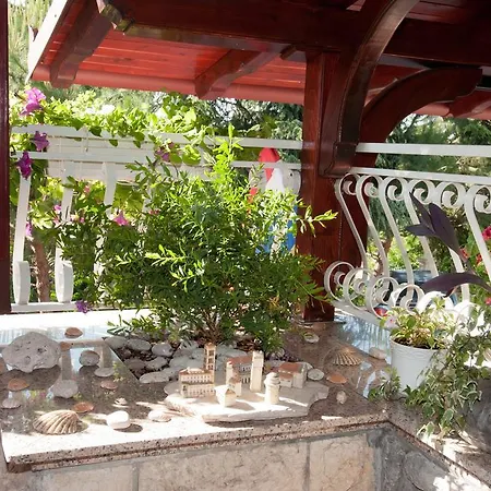 Bed & Breakfast Klara 3* Ičići