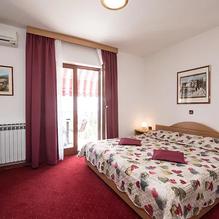 Bed & Breakfast Klara Frühstückspension